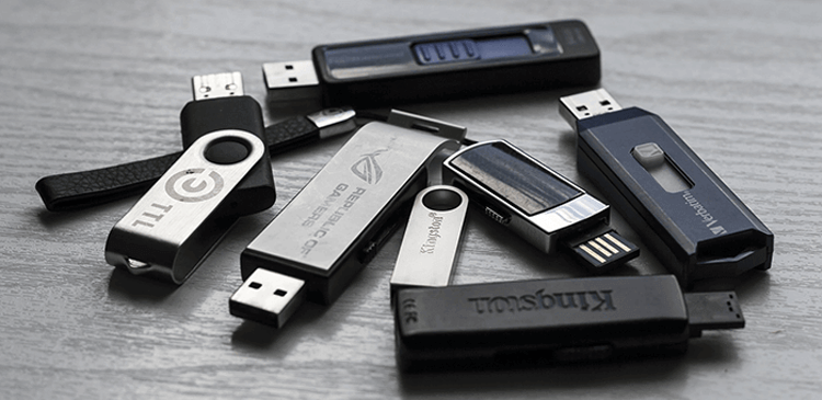 Definisi arti penjelasan flash drive disk
